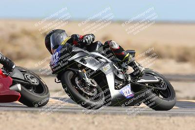 media/Nov-16-2025-Race Pace (Sun) [[8c5fa54630]]/Verified Riders/9-Turn 16 (150pm)/